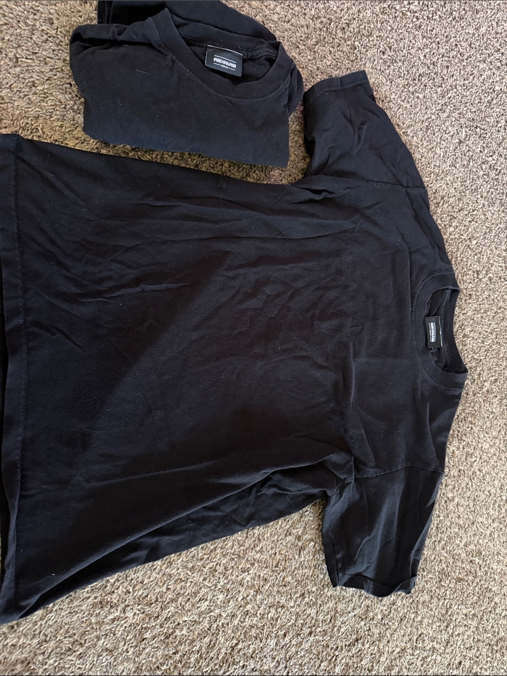 2 Pink Dolphin Men's Black Short Sleeve tees Crewneck Tee medium